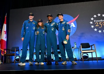 “La Tierra es nuestro hogar”: astronautas de Artemis II destacan el valor humano de su viaje