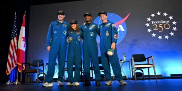 “La Tierra es nuestro hogar”: astronautas de Artemis II destacan el valor humano de su viaje