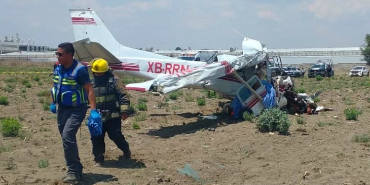 Avioneta se desploma en Huejotzingo, Puebla; confirman que tres personas fallecen