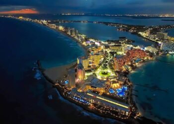 ¡Feliz cumpleaños! Cancún está de fiesta entre liderazgo turístico y retos de sostenibilidad