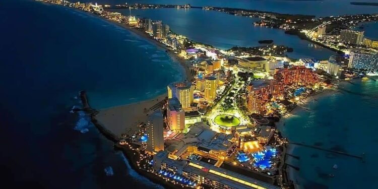 ¡Feliz cumpleaños! Cancún está de fiesta entre liderazgo turístico y retos de sostenibilidad