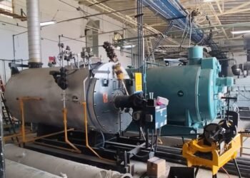 México avanza 75% en planta para frenar el gusano barrenador