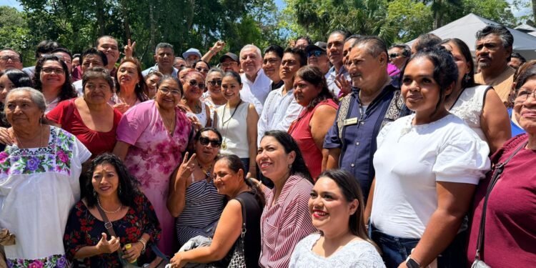 Vientos a favor: Rafael Marín Mollinedo estrecha lazos con la ciudadanía de Cozumel