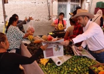 Ulises Mejía Haro va contra el coyotaje del frijol con nuevo esquema de comercialización