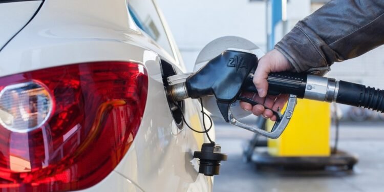 Cancún con la gasolina regular más cara en el sureste