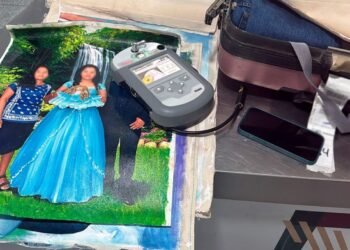 ¿Droga oculta en lienzos? Sí. Lo que parecían impresiones fotográficas tenían algo más que tinta