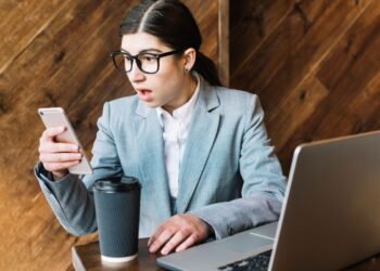 ¿Esperas una buena noticia? Ten cuidado, SAT alerta de SMS falsos de devolución de impuestos