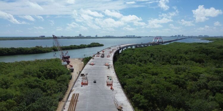 ¿Hay daño ambiental en el Puente Nichupté? Esto resolvió el Juzgado
