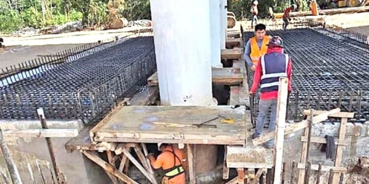 Llaman a dar marcha a atrás a vagones de carga por hundimientos en Tren Maya