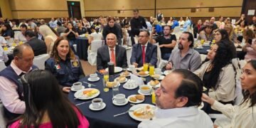 Acapulco amarra alianzas con más de 200 agencias para conquistar al turismo del Mundial