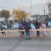 ¿Hambre o caos? Multitud rompe vallas para devorar el sándwich más grande en Argentina