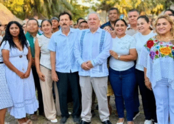 Rafael Marín escucha a Bacalar y pone sobre la mesa el rezago del sur: el diálogo comenzó