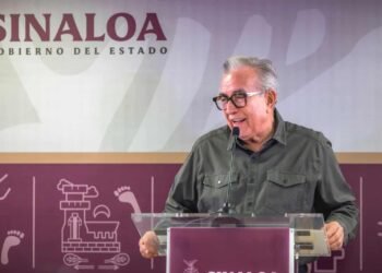 SSPC descarta ficha roja contra Rubén Rocha; confirman que Interpol no lo busca