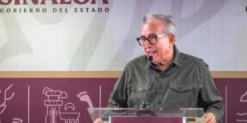 SSPC descarta ficha roja contra Rubén Rocha; confirman que Interpol no lo busca