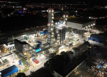 ¡Apagón masivo! Miles resienten cortes de energía en el sureste. ¿Qué pasa con la red eléctrica?