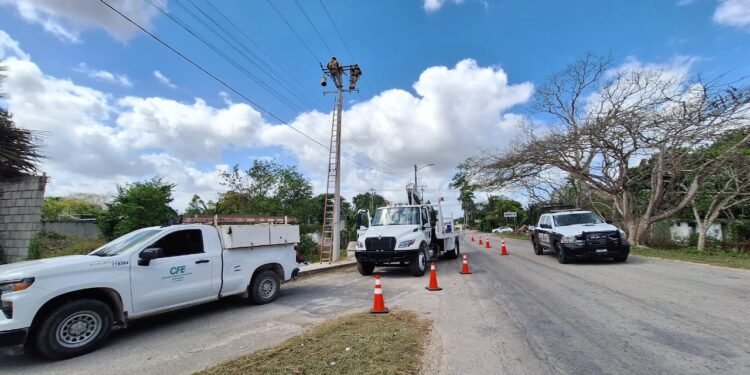Constantes cortes eléctricos pueden apagar la fiesta del Mundial de Fútbol en Quintana Roo