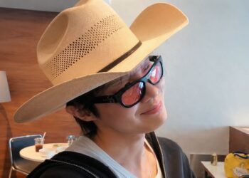 Sombrero, corridos tumbados y BTS: el video de J-Hope que hizo explotar TikTok ¿Ya lo viste?