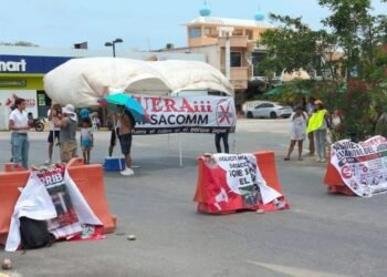 ¡Tulum se levanta! Así protestaron para exigir el acceso libre a las playas