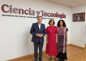 Reconocen legisladores labor de Rosaura Ruiz al frente de la ciencia en México