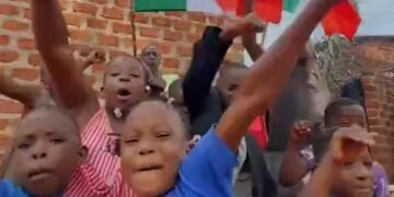 ¿Los nuevos aficionados del Tricolor? Nansana Kids manda mensaje de aliento desde África