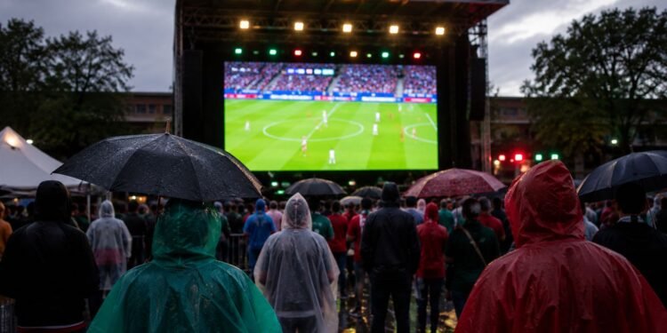 ¿Lloverá durante el partido de México? El clima amenaza planes, Fan Fest y festejos en gran parte del país