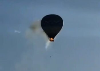 Incendio en el aire y caída fatal: tragedia sacude a destino turístico de Brasil
