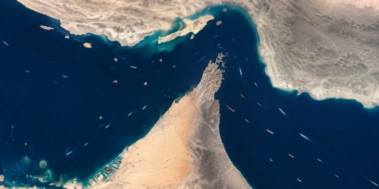 ¡Giro inesperado en Medio Oriente! EU e Irán anuncian acuerdo de paz y reabren Ormuz