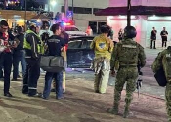 Lo que debía ser una noche histórica para México acabó entre ambulancias y sirenas