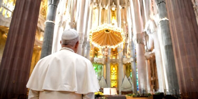 El Papa León XIV oficiará histórica misa en la basílica de la Sagrada Familia ya concluida