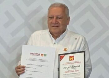 Rafael Marín formaliza su registro en Morena rumbo a la gubernatura de Quintana Roo 2027