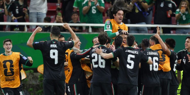 Noche de Mundial: México busca el liderato absoluto frente a una Chequia obligada a ganar