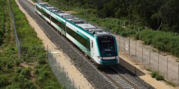 Terminal de carga del Tren Maya en Cancún avanza 54%. ¿Cuándo estará listo?