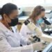 ¿Necesitas estudios médicos? Suspenden laboratorios en centros de salud