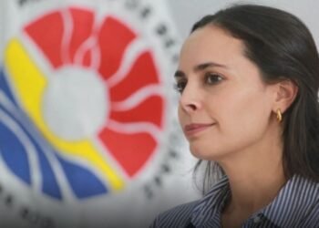 Ana Paty deja temporalmente la alcaldía de Cancún; Cabildo aprueba licencia por 45 días