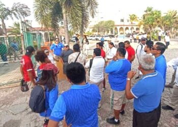 Bloquean Puerto Costa Maya por demanda de utilidades