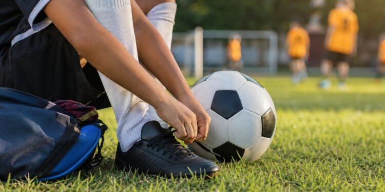¿Tu hijo sueña con el Mundial? Esto cuesta empezar su camino en el futbol