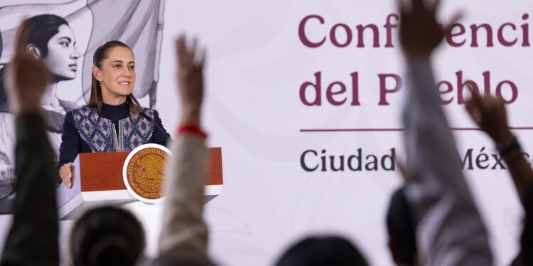 ¿Aún no registras tu celular? Esto es lo que dijo Sheinbaum de una posible prórroga