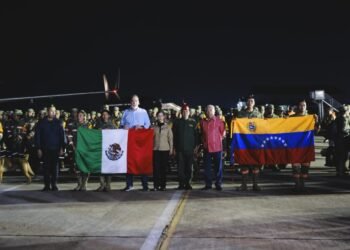 ¿Tienes familiares en Venezuela? La SRE confirma que 73 mexicanos están a salvo