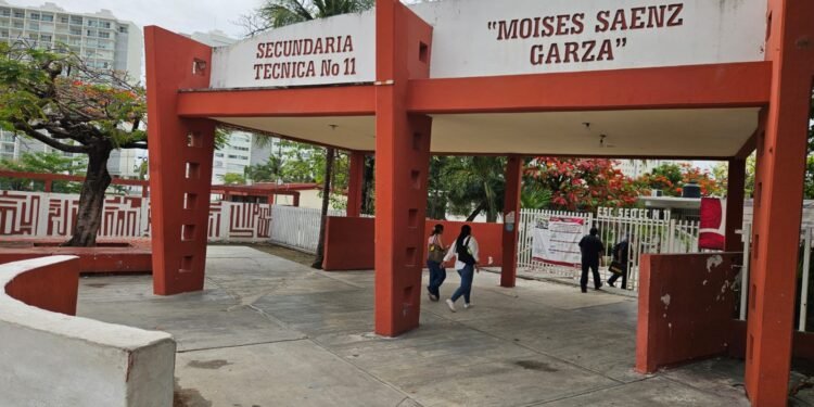 Creyeron escuchar disparos: así fue como comenzó el caos en una secundaria de Cancún
