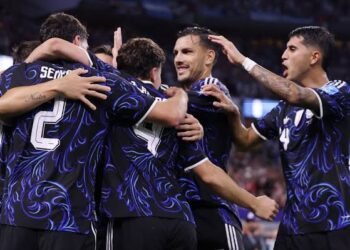 ¡Argentina lo hizo otra vez! Remonta a Inglaterra y enfrentará a España en la final del Mundial 2026