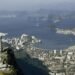 Ráfagas extremas sorprenden a visitantes en el Cristo Redentor y el video da la vuelta al mundo