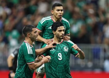 El partido que paraliza a México: el Tri se juega la vida frente a Inglaterra