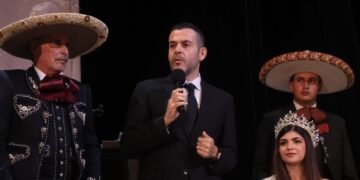 Ulises Mejía destaca el poder de los migrantes para preservar la identidad zacatecana