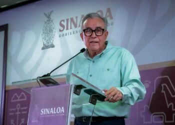 ¿Dónde está Rocha Moya? Afirma que no ha salido de Culiacán desde mayo