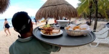 ¿Y la temporada alta? Hoteles recurren a ‘días solidarios’ ante una temporada baja anticipada