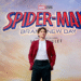 ¿Viste la bandera que levantaron Tom Holland y Zendaya en su gira por CDMX? Encendió las redes