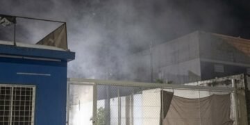 ¡No soportan el olor! Vecinos denuncian crematorio clandestino en Playa del Carmen