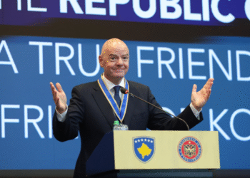 FIFA da marcha atrás: Infantino retira el proyecto que dividió al futbol mundial