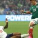 FIFA castiga a Quansah: se perderá dos partidos tras la roja ante México. ¿Fue justa la sanción?