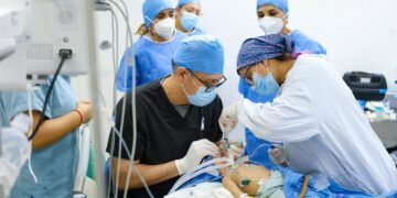 ¿Imaginas volver a sonreír? Así ayudaron a 18 pacientes en el Hospital Jesús Kumate